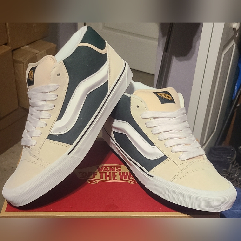 Vans Knu Skool Mid, New In Original Box! Multiple Sizes!